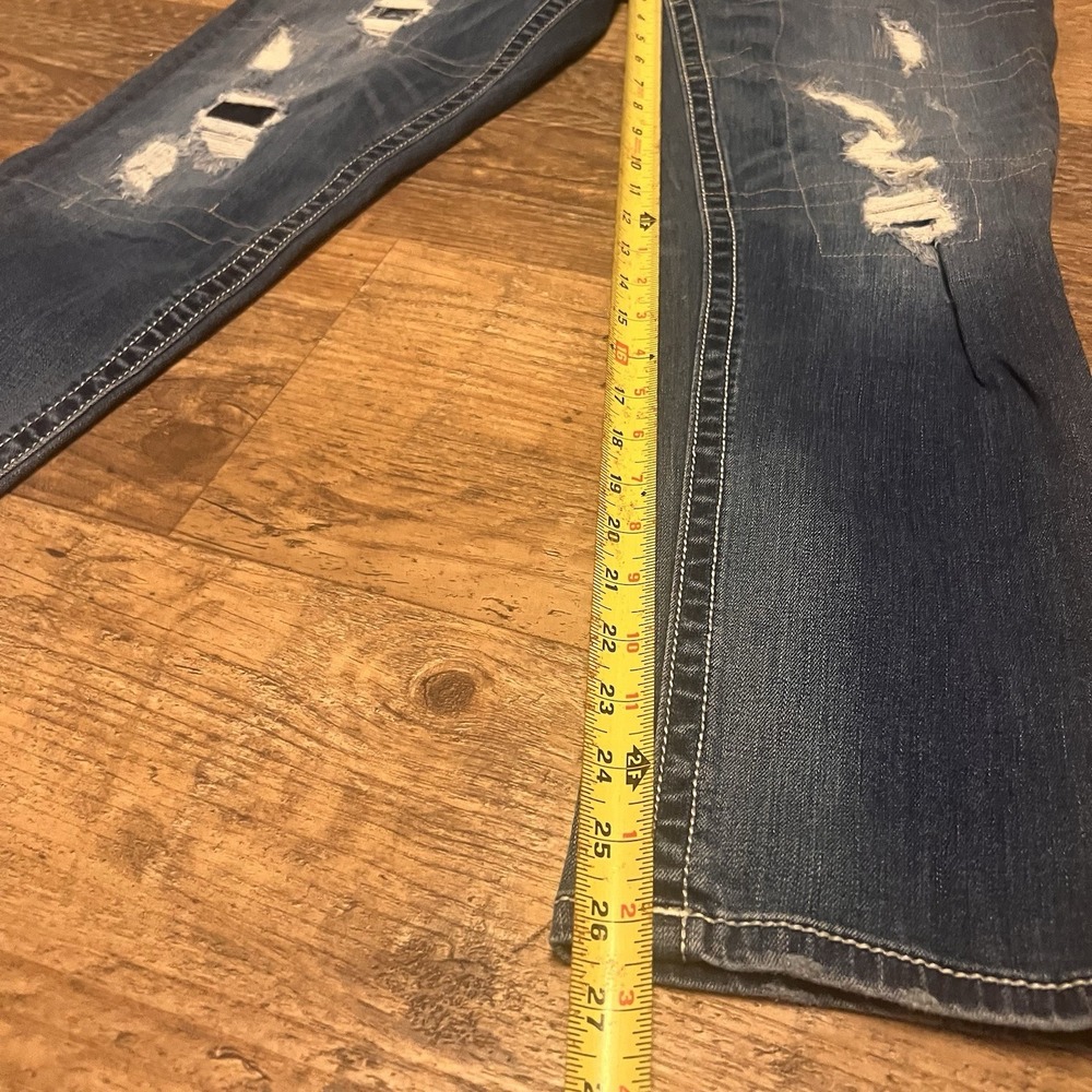Miss Me Distressed Boyfriend Ankle Size 30 Stretchy Comfy Stylish Date Night - Picture 3 of 16